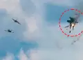 Dos aeronaves militares chocan durante una exhibici�n a�rea: Cuatro pilotos lograron salvarse
