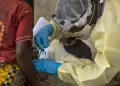 OMS calcula que las primeras vacunas contra el brote de �bola en el Congo podr�an estar en dos meses
