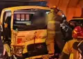 Puente Piedra: Chofer y copiloto quedan atrapados tras violento choque de furg�n contra tr�iler en Zapallal