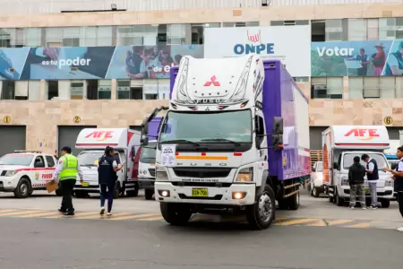 ONPE inicia traslado del material electoral para la segunda vuelta.