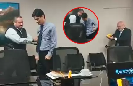 Alcalde de Surco fue captado usando equipo en ambiente no oficial