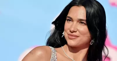 Dua Lipa incluye canci�n en espa�ol en su nuevo disco