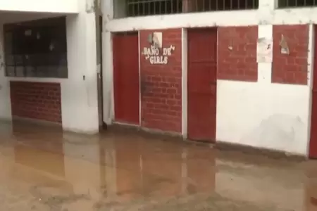 Inundaci�n en el colegio Fe y Alegr�a de SJL.