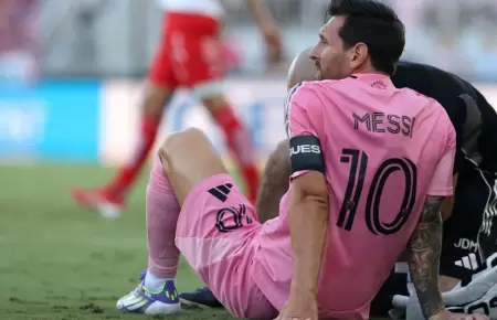 Messi sufre molestia muscular previo al Mundial 2026