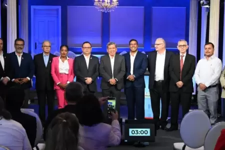 Equipos de Fuerza Popular y Juntos por el Per� participaron de debate t�cnico