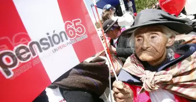 Pensi�n 65: Conoce si eres beneficiario de la subvenci�n de S/350 en junio de 20