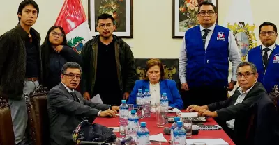 Mesa de di�logo entre estudiantes y rector�a alcanz� acuerdos con mediaci�n de l