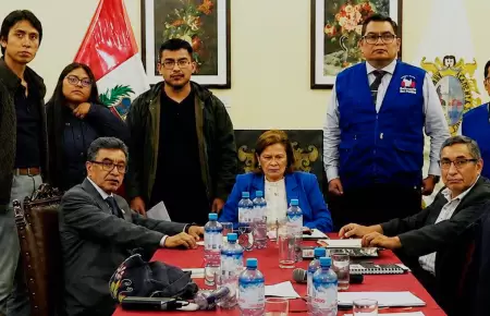 Mesa de di�logo entre estudiantes y rector�a alcanz� acuerdos con mediaci�n de l