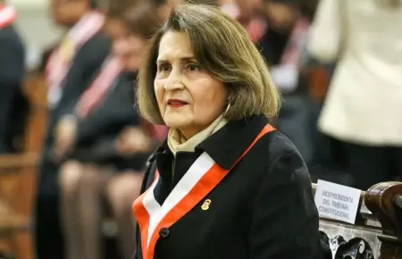 Luz Pacheco renuncia a la presidencia del Tribunal Constitucional