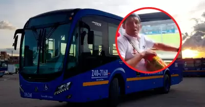 Chofer pide a pasajero usar aud�fonos para escuchar m�sica a todo volumen.