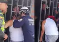 Vecina atrapada en rejas por mirar si su vecina estaba en casa.