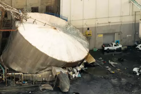 Tragedia en planta qu�mica: Al menos ocho muertos y varios desaparecidos tras un