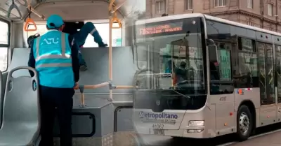 El pasajero fue recriminado por el trabajador de la ATU.