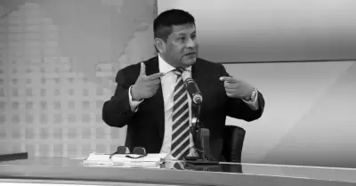 Iv�n Paredes Yataco.
