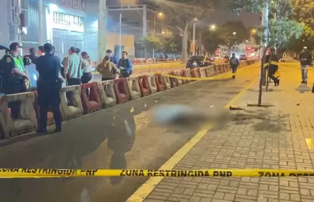 Hombre muere apu�alado tras defender a su amigas
