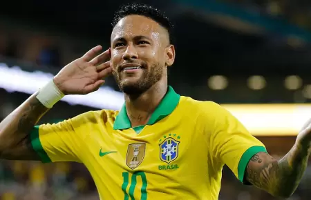Carlo Ancelotti despej� rumores y confirm� presencia de Neymar en el Mundial.