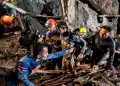 Rescate de pel�cula: Salvan a cinco mineros tras permanecer diez d�as atrapados en cueva inundada