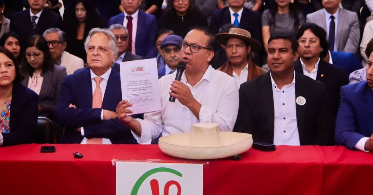 Segunda vuelta 2026: Roberto Sánchez presenta plan de gobierno actualizado y reafirma propuesta de nueva Constitución