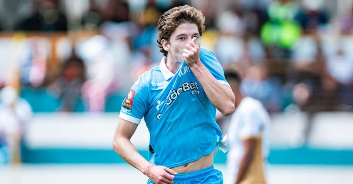 Universitario busca el fichaje de Ian Wisdom.