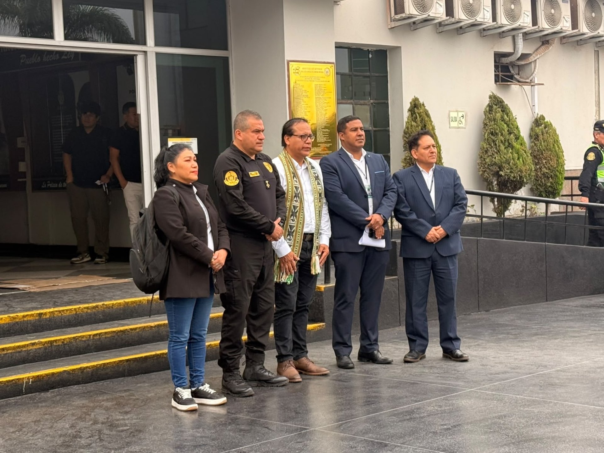 Roberto Sánchez se reúne con general PNP