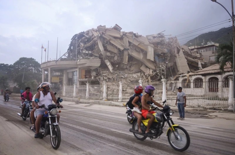 Desastre tras sismo en Venezuela