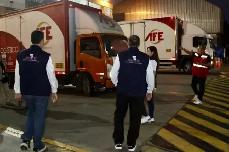 ONPE culmin� traslado de material electoral hacia el interior del pa�s.