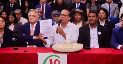 El plan actualizado del candidato insiste en realizar una Asamblea Constituyente