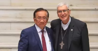 Jos� Balcaz�r afina detalles para su viaje al Vaticano