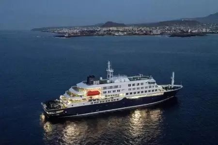 Crucero MV Hondius varado en Cabo Verde