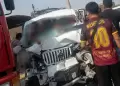 Tragedia en carretera de Lambayeque: choque entre miniv�n y tr�iler deja dos muertos y diez heridos