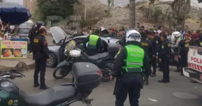 Violenta balacera con arma de guerra en Comas dej� un fallecido.