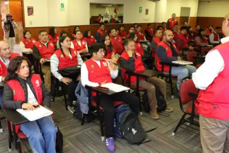 Para garantizar que se cumplan las reglas establecidas del proceso electoral, el