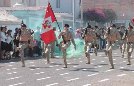 Batalla de Arica y Juramento a la Bandera.