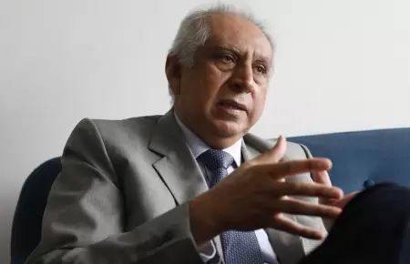 Jos� Baella.