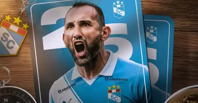 Hern�n Barcos fue anunciado como nuevo jugador de Sporting Cristal.