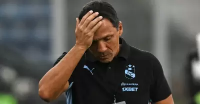 Z� Ricardo dej� de ser DT de Sporting Cristal tras malos resultados.