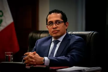 El presidente del JNE garantiz� transparencia electoral.