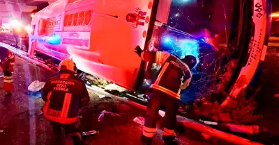 Accidente de autob�s con estudiantes dej� varios heridos.