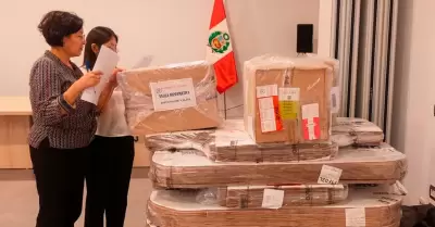 Comicios iniciaron en Ocean�a.