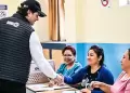 Embajador de EE.UU asisti� a local de votaci�n para supervisar el proceso electoral
