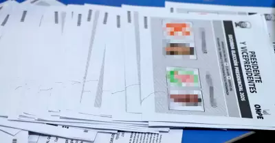 Denuncian irregularidad en proceso electoral.