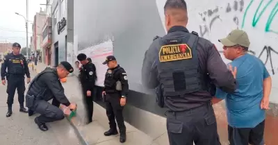 Agentes detuvieron al hombre armado en Trujillo.