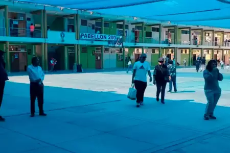 Local de votaci�n en Arequipa.