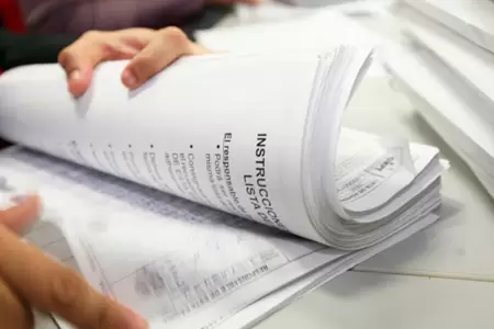 Aprueban padr�n electoral para las elecciones regionales y municipales.