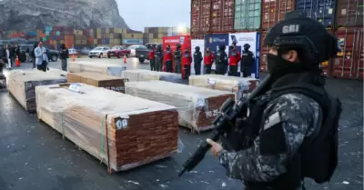 Polic�a de Chile incauta 100 toneladas de droga