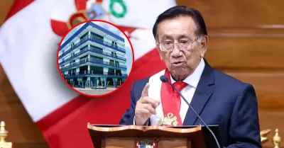 Presidente es citado por caso de presunto enriquecimiento.