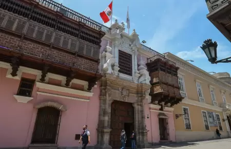 Canciller�a emite comunicado sobre traslado de actas del extranjero