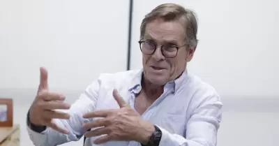 Carlos Neuhaus comenta sobre la conectividad vial