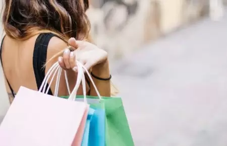 Indecopi alerta sobre cambios o devoluciones en outlets