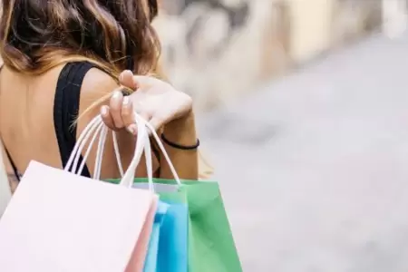 Indecopi alerta sobre cambios o devoluciones en outlets